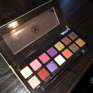 Jaclyn Hill Anastasia Beverly Pallet